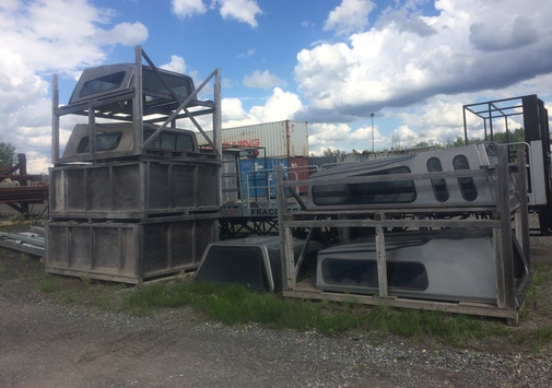 Boîtes en fibre de verre pour camionnettes